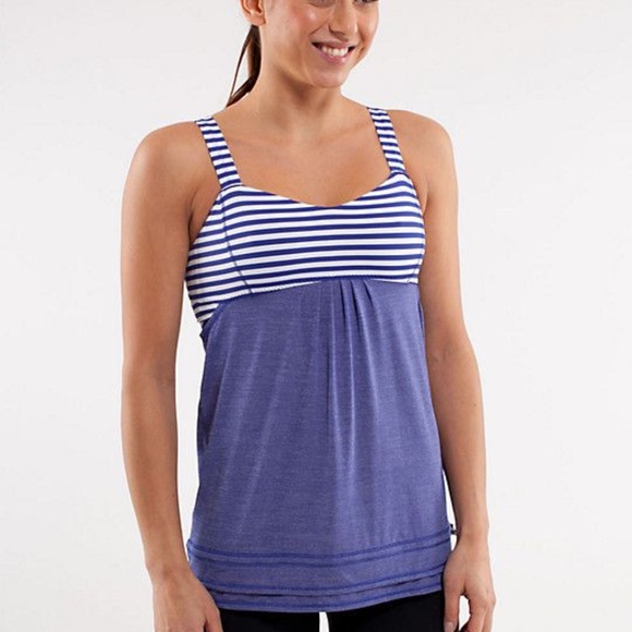 Lululemon Run: Back On Track Tank sz 4 - Picture 9 of 9